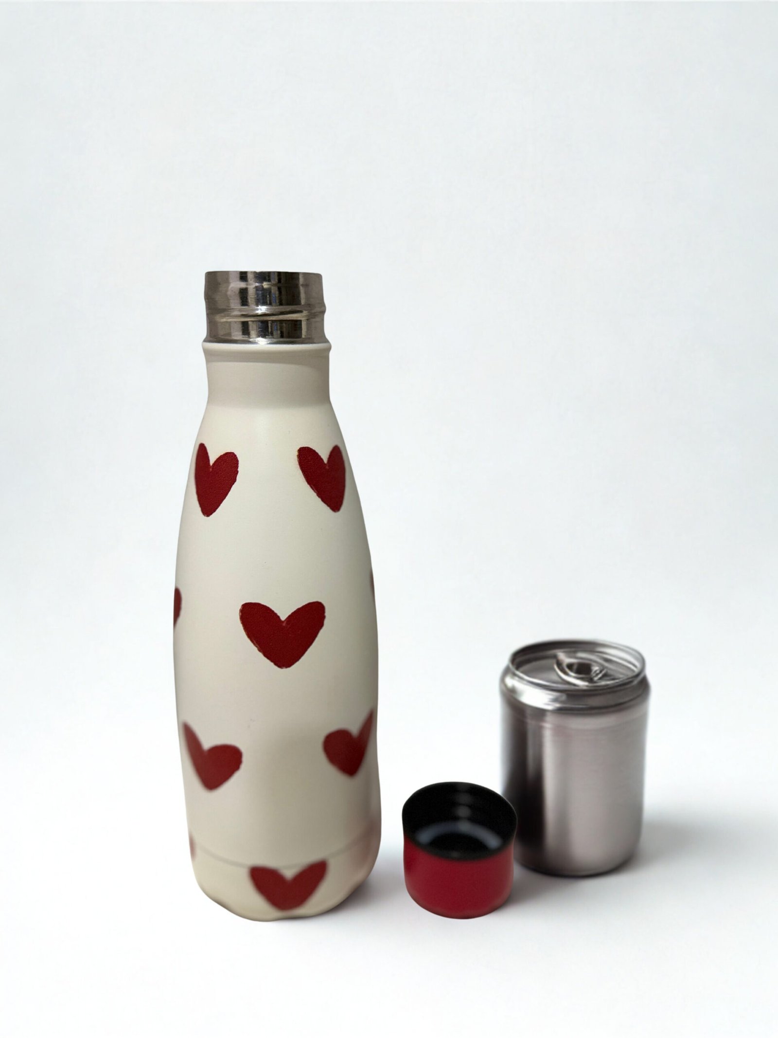 Botella Térmica de Acero Inoxidable con Diseño de Corazones – 500ml | Ideal para Regalo